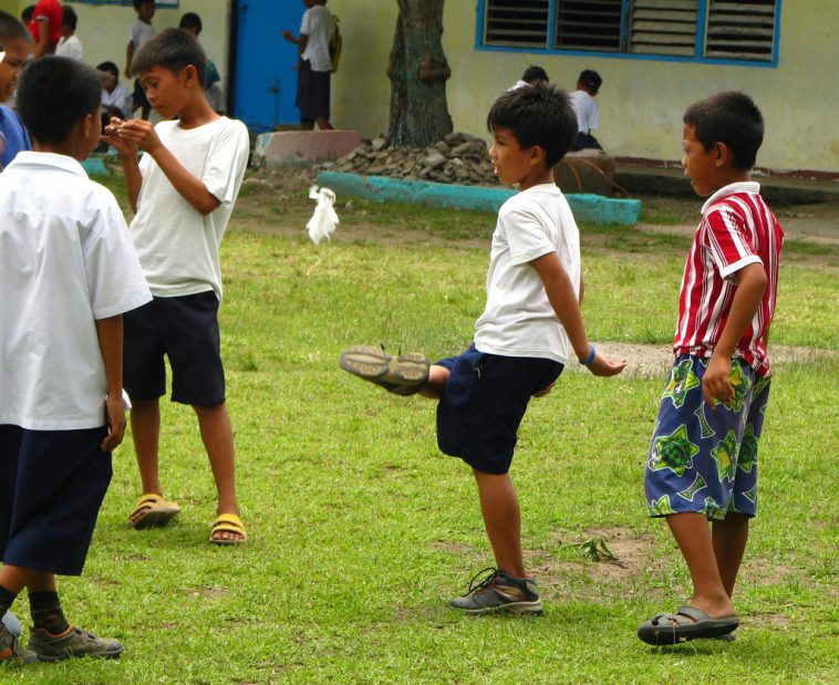 Sampung pinakasikat na Larong Tradisyunal ng mga Pinoy - Ako Ay Pilipino